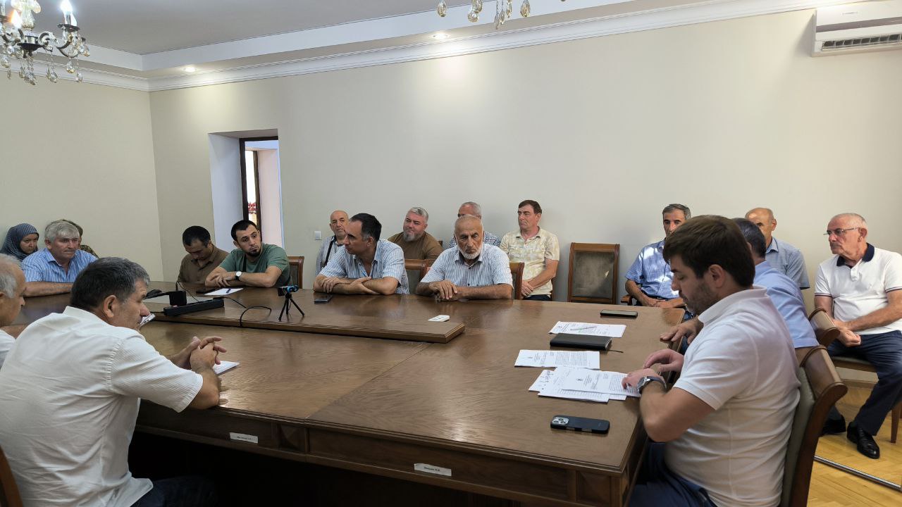Госжилинспекция РД поручила управляющим компаниями держать на особом контроле заявления участников СВО и членов их семей